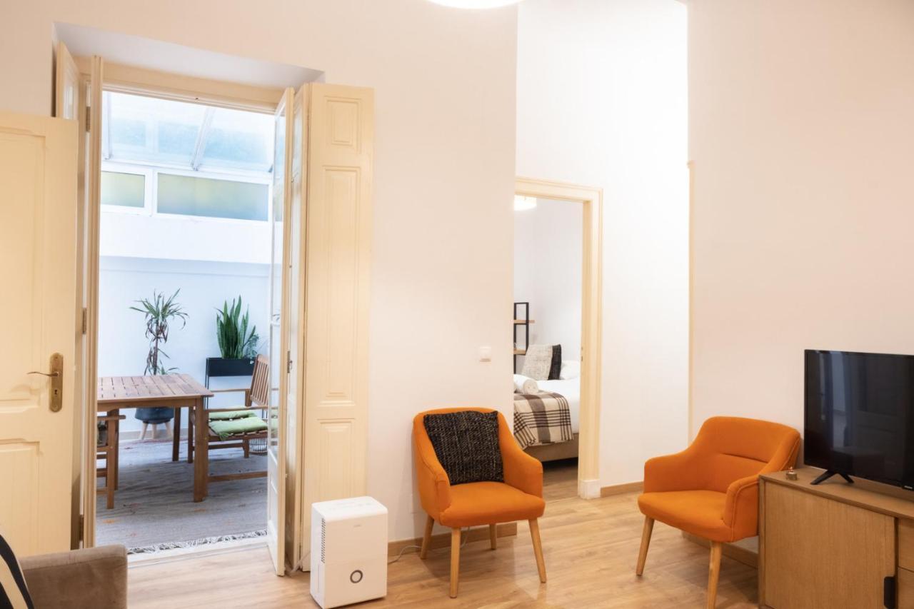 Central Apartment With Terrace By Lovelystay Lisboa Eksteriør bilde