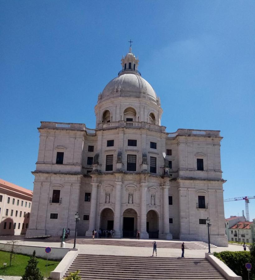 Central Apartment With Terrace By Lovelystay Lisboa Eksteriør bilde